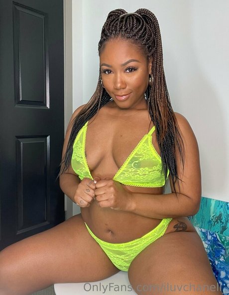 iluvchanell_ erotic pornstar gallery
