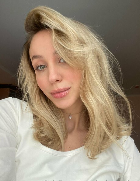 slavicpeaches pretty star pics