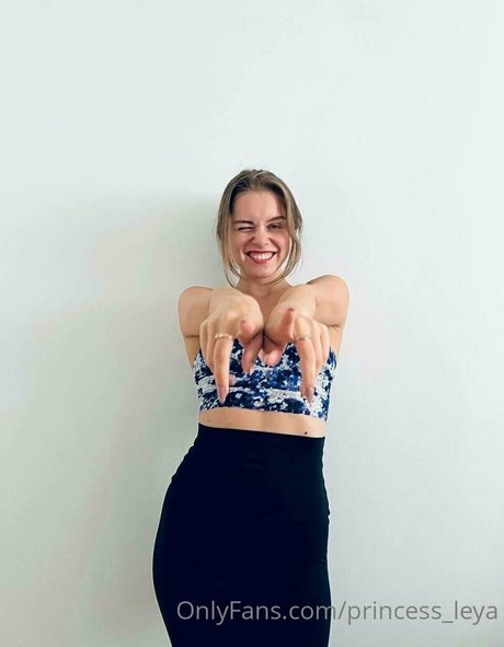 princess leya model pornographic photo