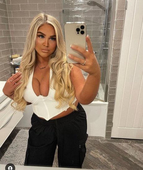 Brittany T beautiful star picture