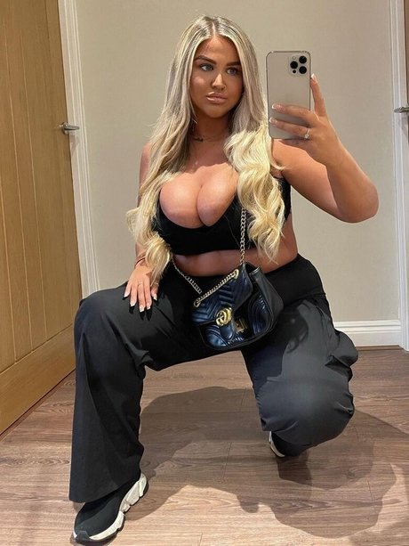 Brittany T star sexy gallery