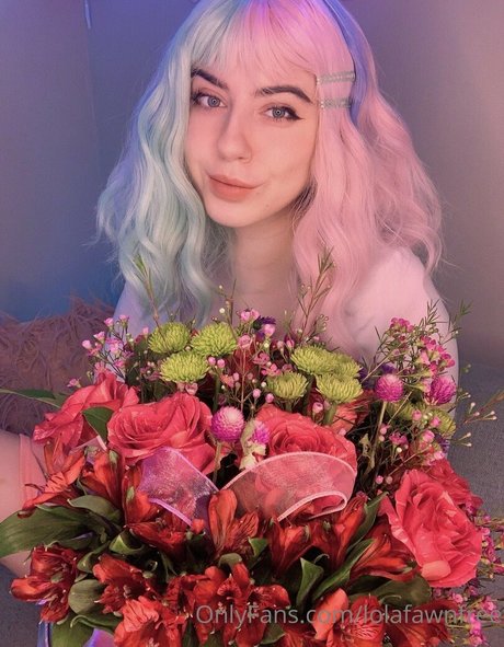 lolafawnfree naked actress photos