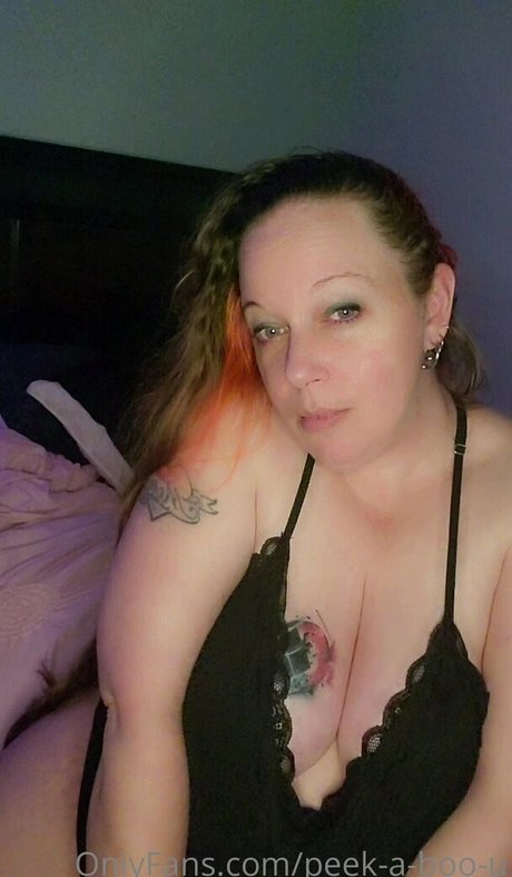 peek a boo u Profile pic