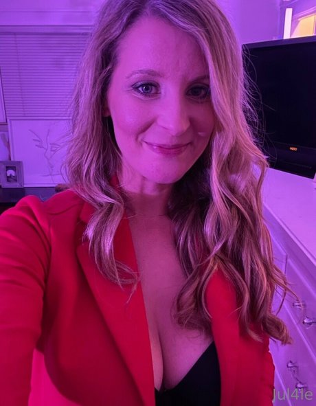 Jul4Le pretty star pictures