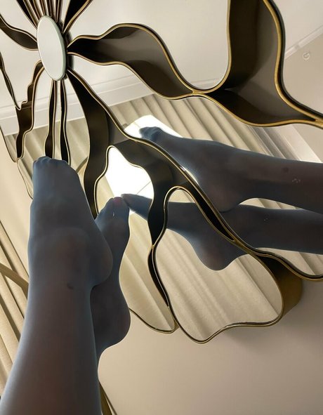 Jul4Le perfect star picture