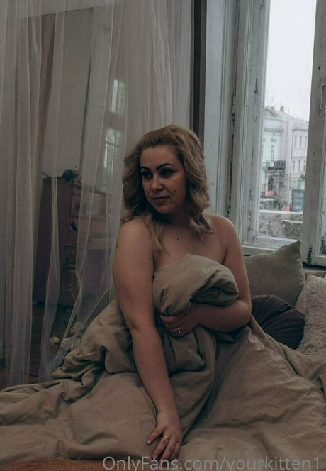 yourkitten1 pornstar adult gallery