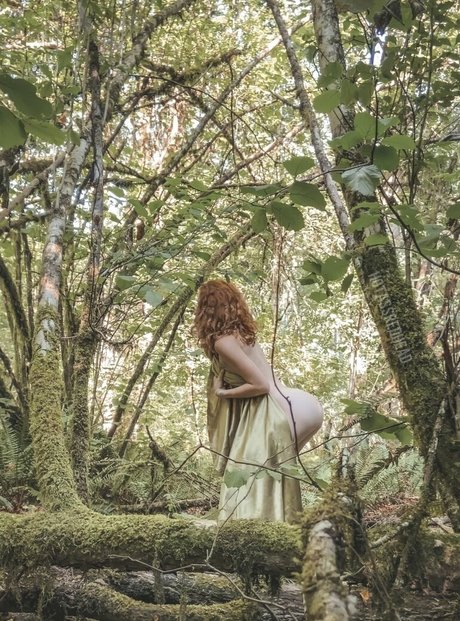 hotassredhead best model photo