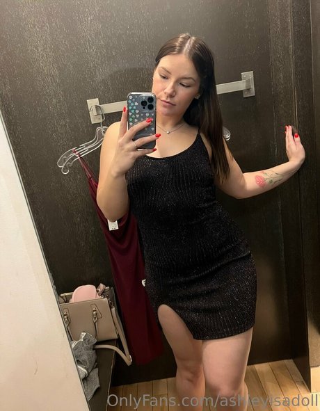 ashleyisadoll star nudes archive