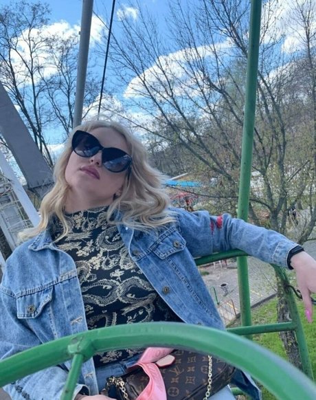 tall onlyfans art porn photo