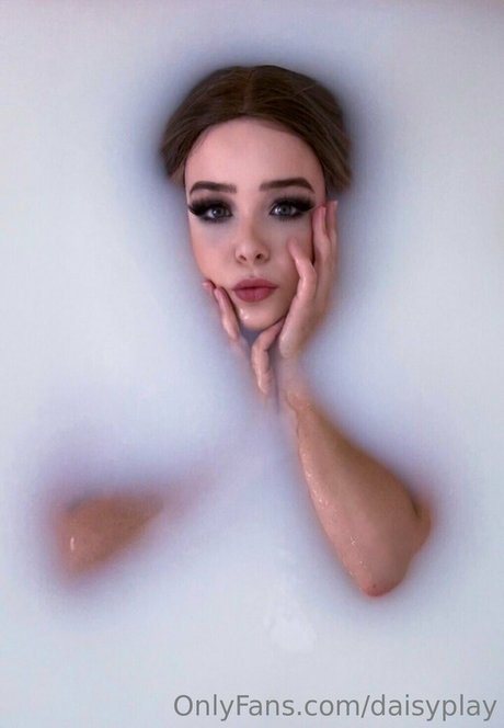 daisyplay hd pornstar image