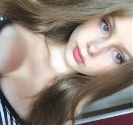 Trinitysdc perfect model pic