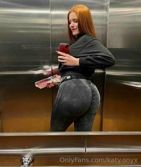 Katy Onyx pornographic actress pic