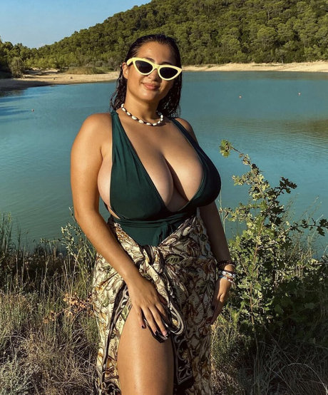 Lili M model perfect gallery