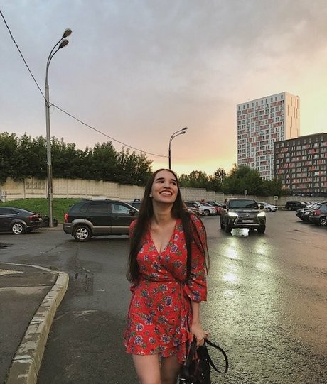 Kamilla Karieva top star image