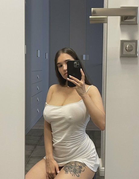 Kamilla Karieva pornstar art photos