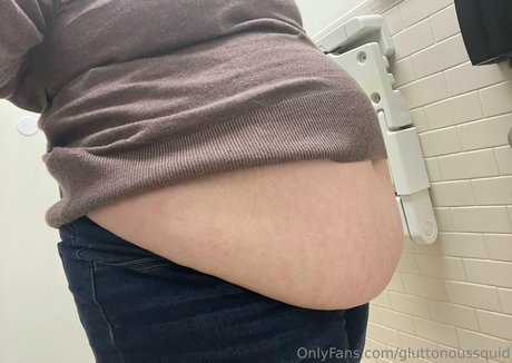 gluttonoussquid sex pornstar photo