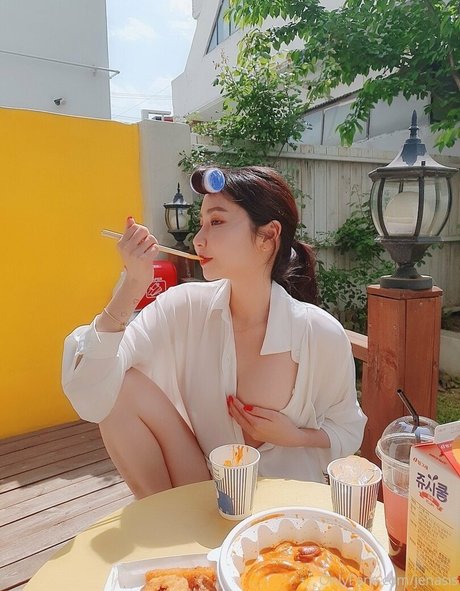 jenasis star porn pic