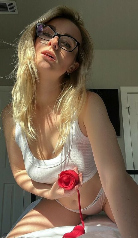 SashaJoyman beautiful pornstar image