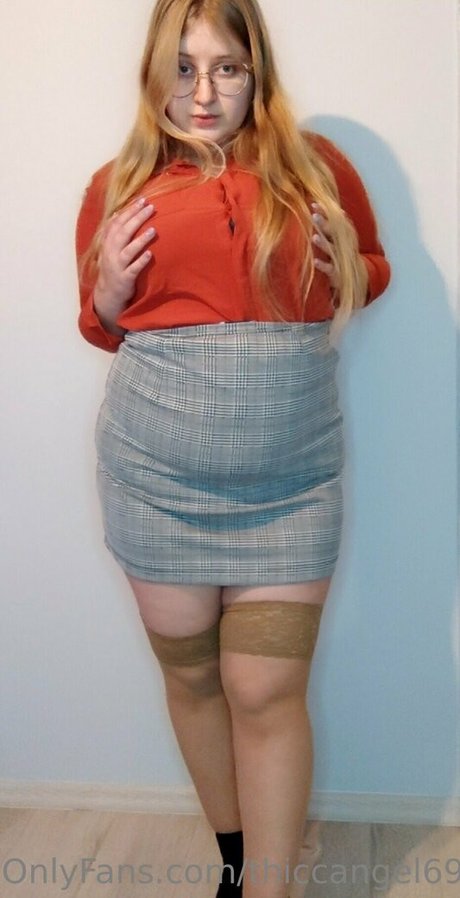 thiccangel69 sexy pornstar photos