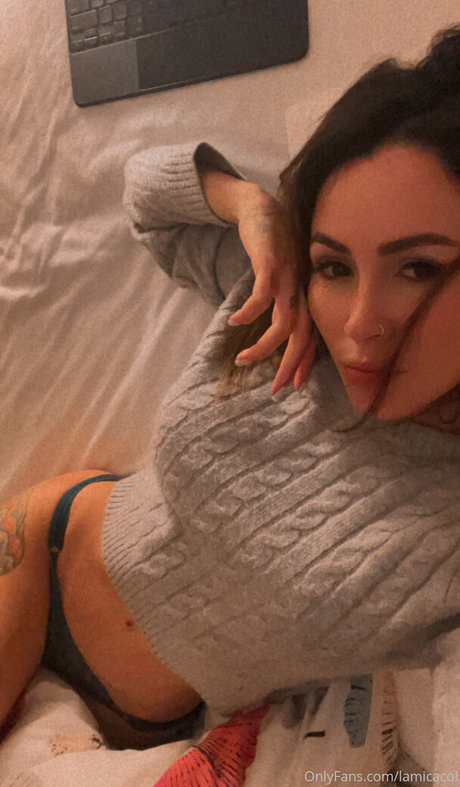 lamicacol star beautiful pictures