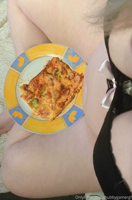 chubbygamergf hot model photos