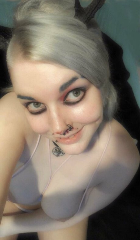 nightofsanguine free model photos