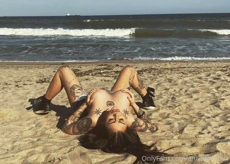 Emona exclusive actress pics