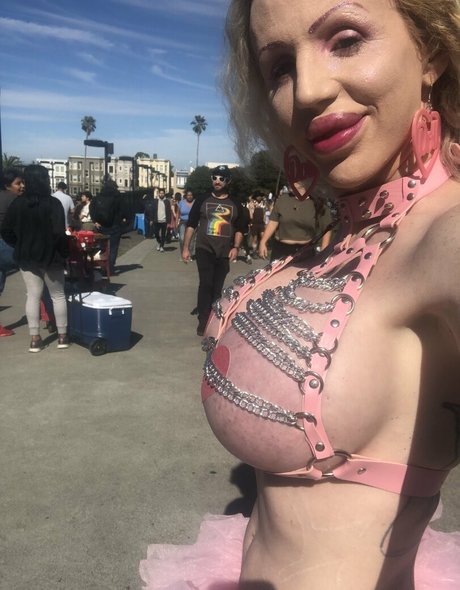 cute big tits onlyfans free sexy img