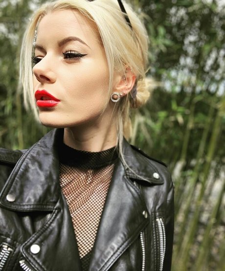 Honeybabesugarpiie star pretty picture