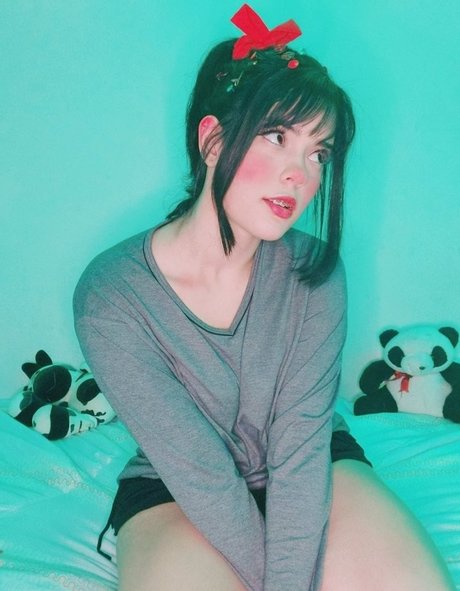 Feh Mark model erotic photo