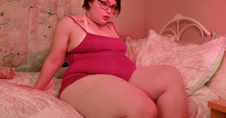 kitty xxx onlyfans hot image