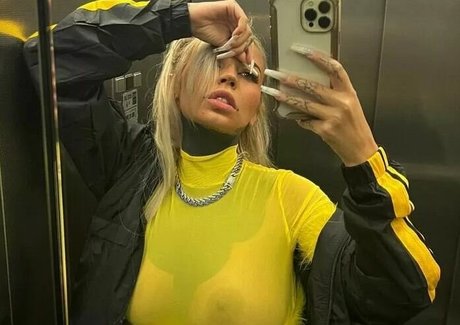 Felisja Piana pretty pornstar images