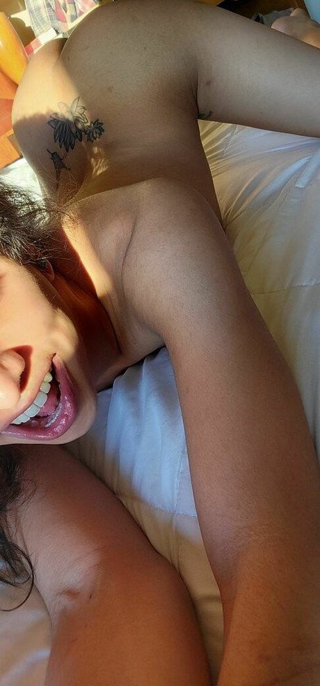 Flexablerose nudes model image