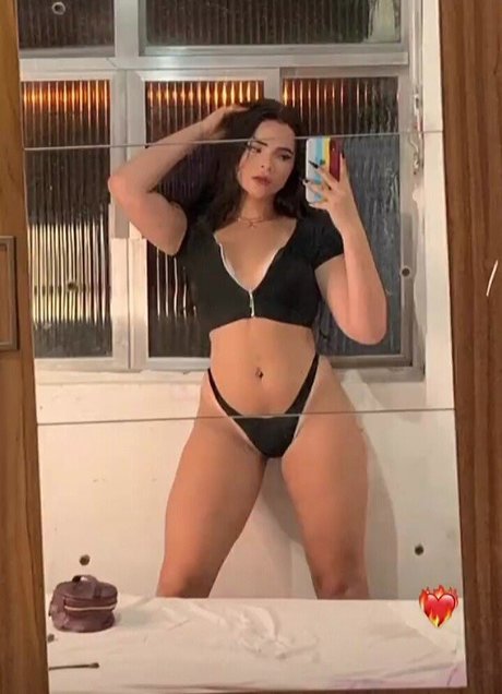 Christina Cleon Profile pic