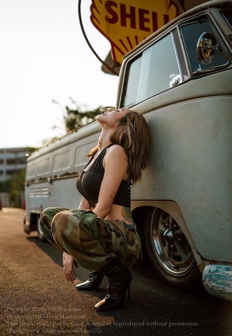 big feet onlyfans pretty pic