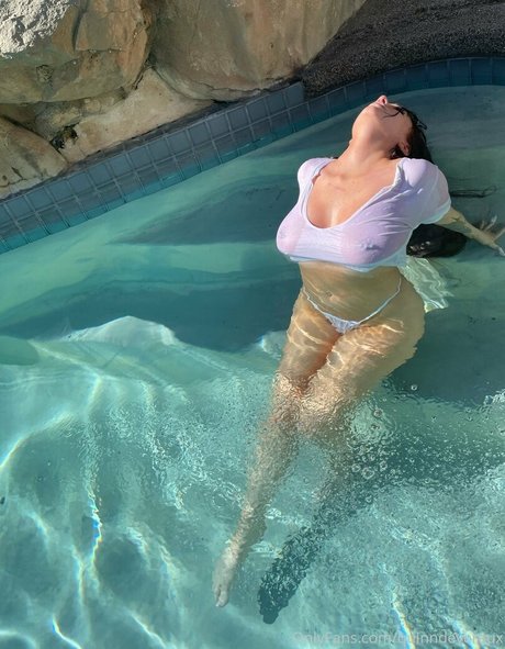 devereux quinn beautiful model galleries