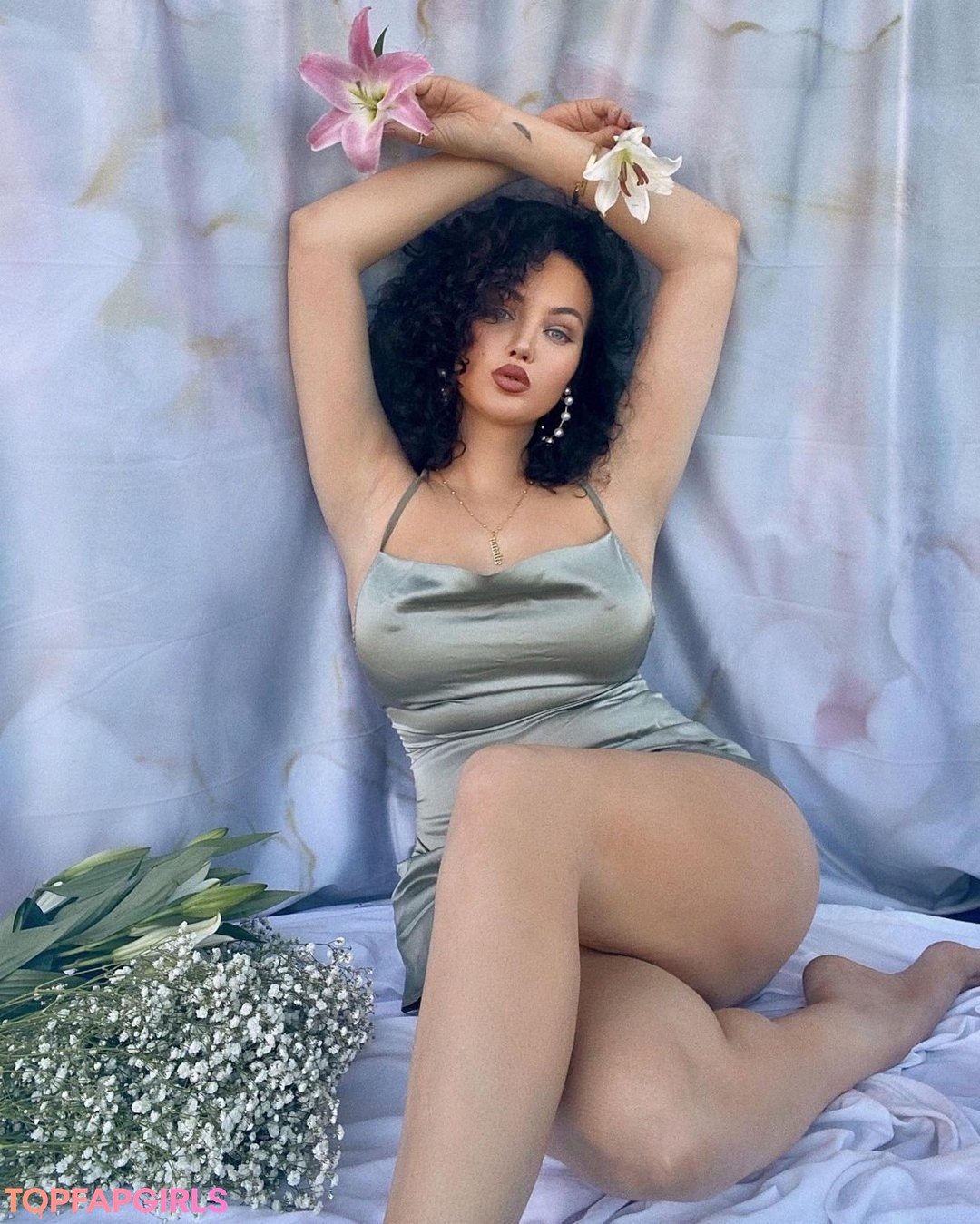 Natalie Halcro sex star pictures