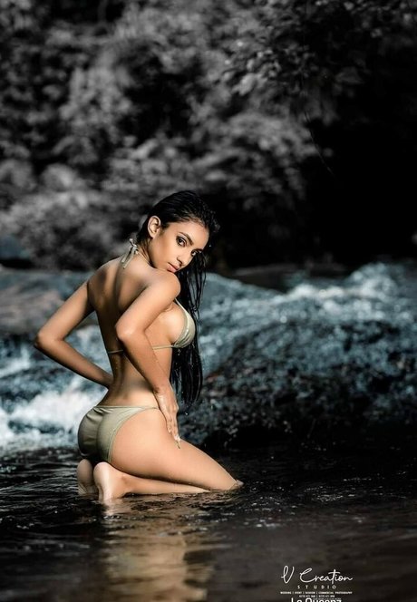 Hashini Guruge top actress galleries