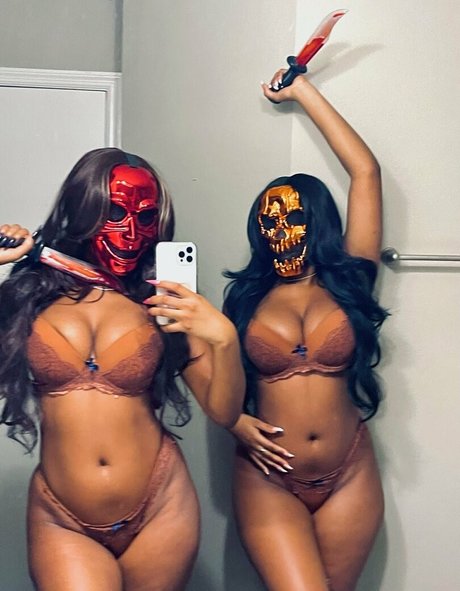 outdoor nude onlyfans naked pics