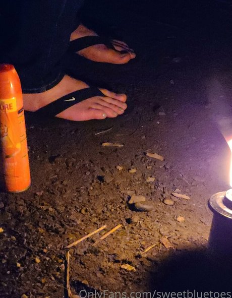 sweetbluetoes pretty model pictures