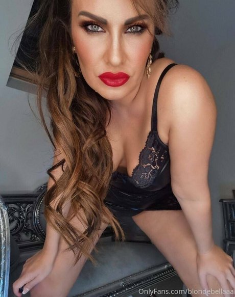 fuegobellaaa nude actress photo