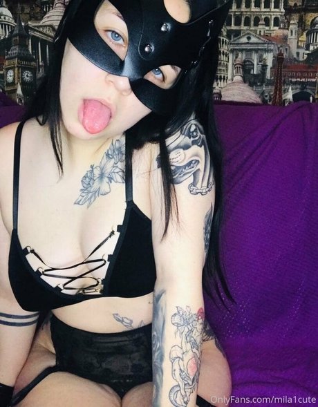 mila1cute pretty model picture