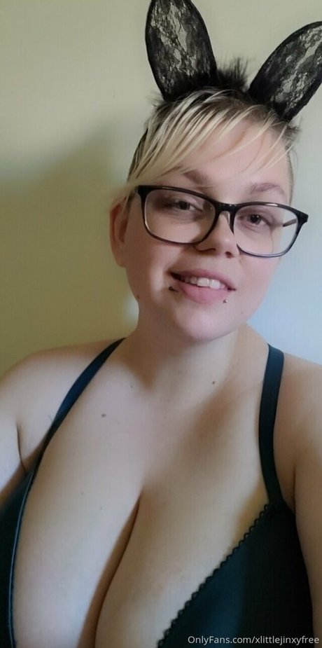 ariajinxfree nudes pornstar pics