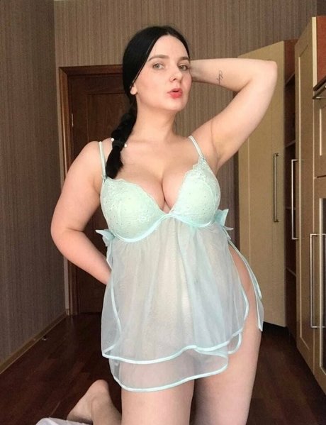 kendrakashmire4free star naked gallery