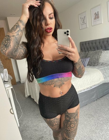 sophia leighxxx pornstar hot pictures