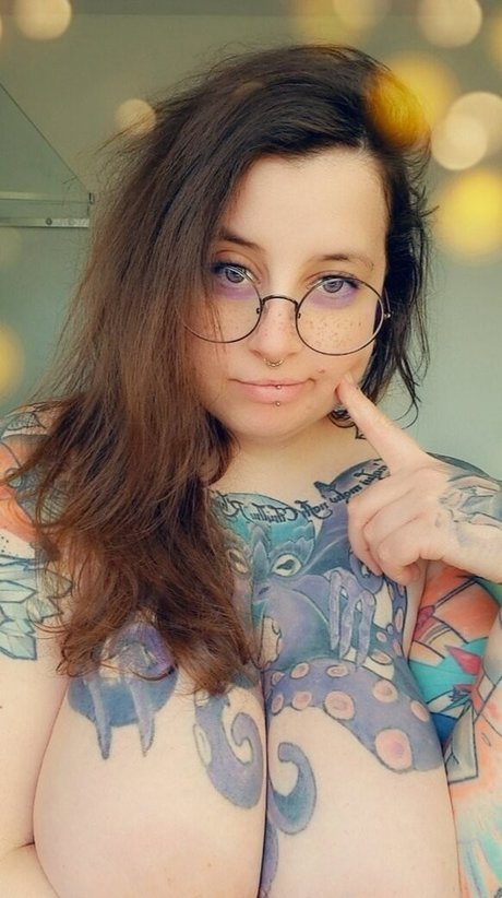 Sookiki beautiful actress img