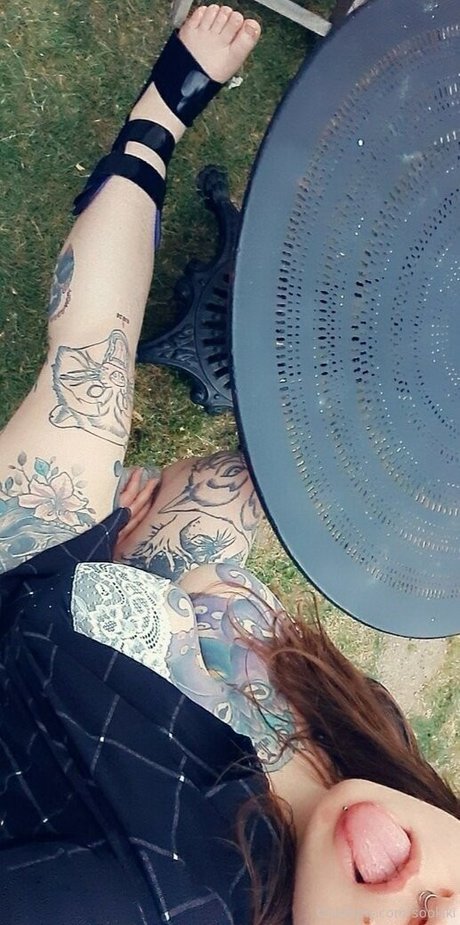 Sookiki sex model pictures