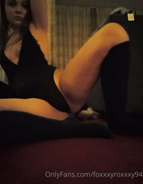 foxxxyroxxxy94 star nude archive