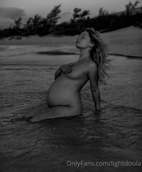 lightdoula pornstar nudes gallery
