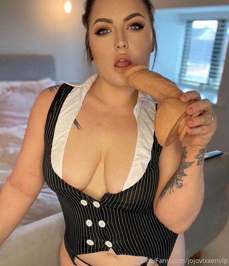 jojovixxenvip star adult archive